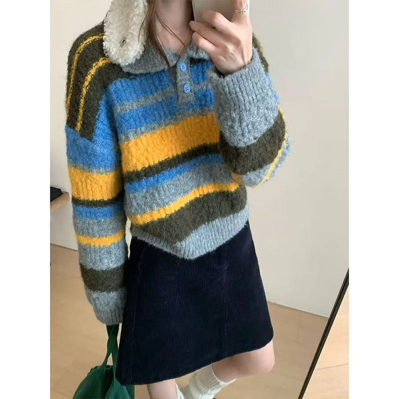 Contrast striped polo collar pullover sweater