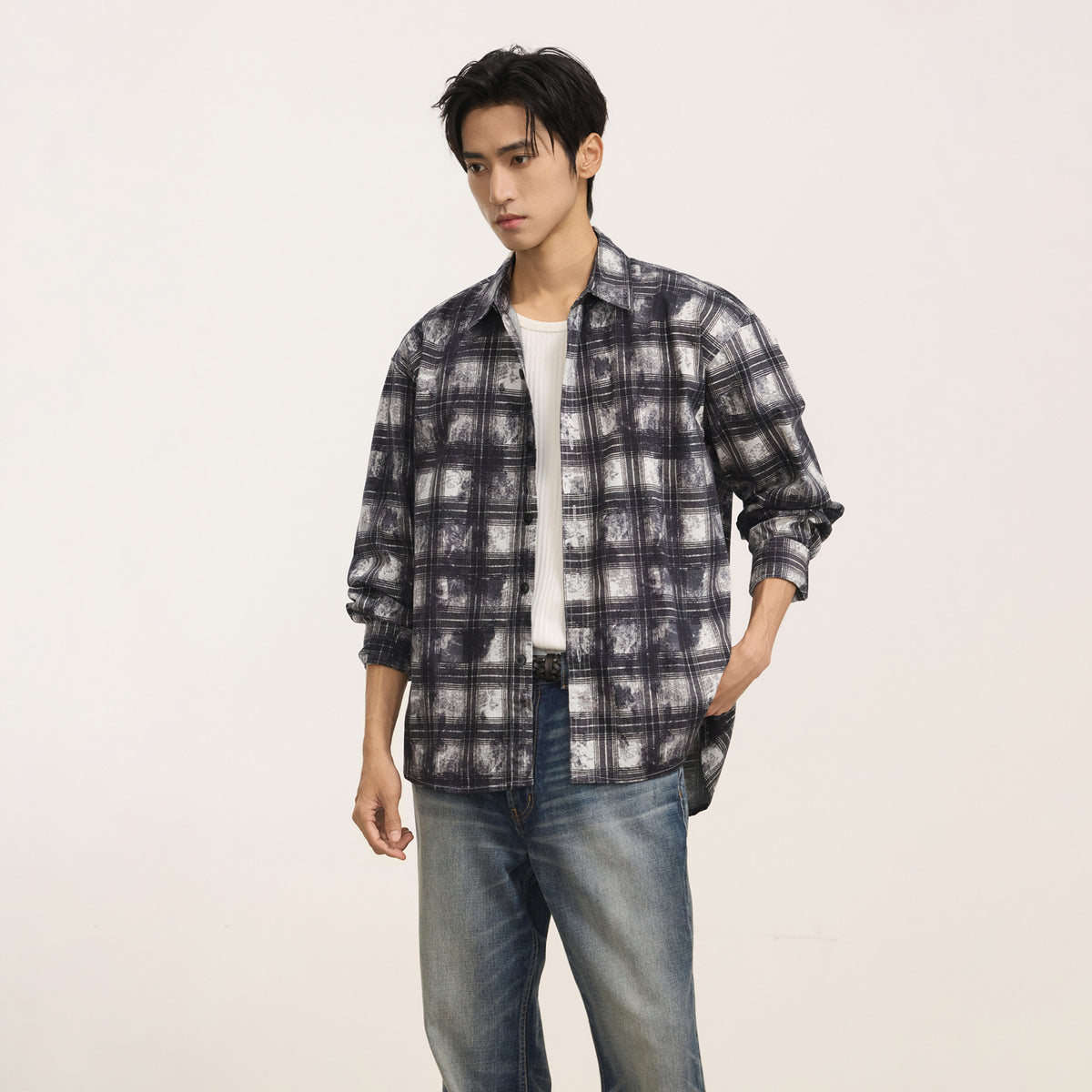 Men's Retro Plaid Turn-Down Collar Loose Cotton Casual Shirt